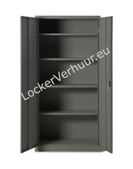 Schrank mit Flügeltüren + 4 Einlegeböden